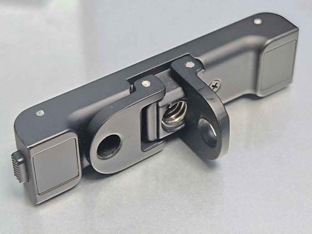 クイックリリース下部機構(1/4ネジ・2プロングマウント)