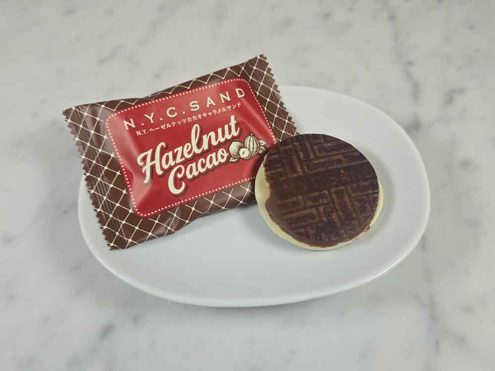 N.Y.C.SAND ギフトボックス（16個入）レビュー｜期間限定ヘーゼルナッツカカオキャラメルサンドが絶品！